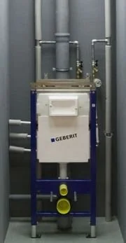 Инсталляция Geberit Duofix Delta Платтенбау UP100 458.122.11.1 для унитаза с кнопкой смыва, белая - Gidratop.ru изображение