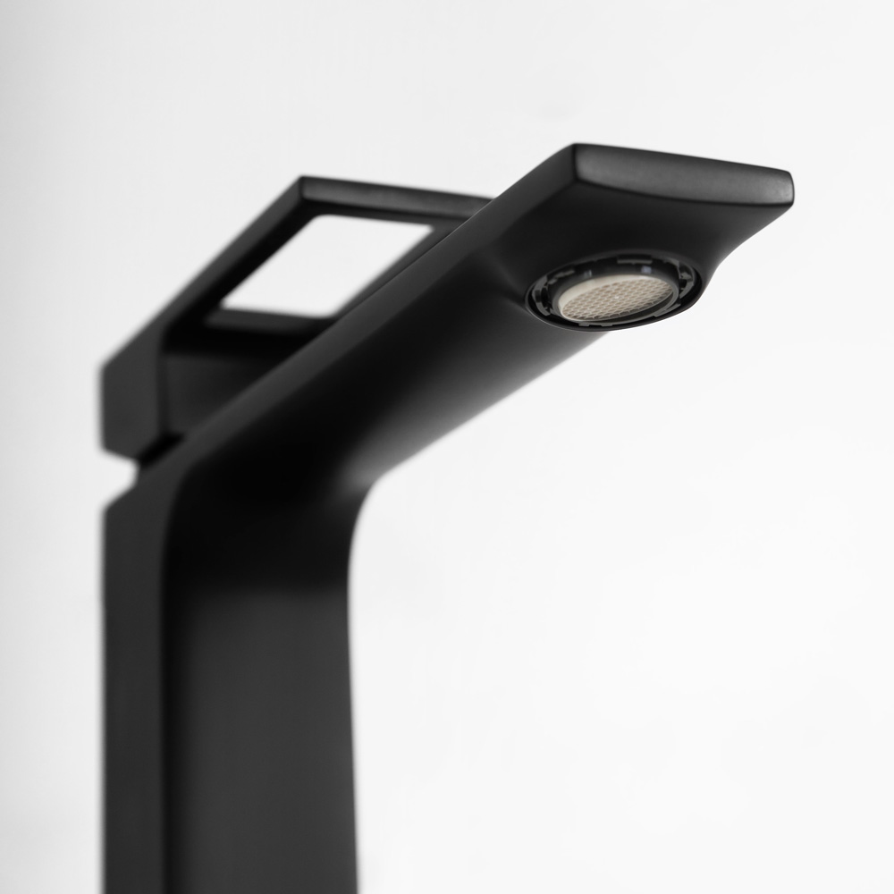 LUCE Смеситель для накладных раковин, без донного клапана, чёрный LUC-LMC-NERO-W0 - Gidratop.ru изображение