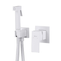 Смеситель ABBER Daheim AF8225W с гигиеническим душем, белый матовый - Gidratop.ru изображение